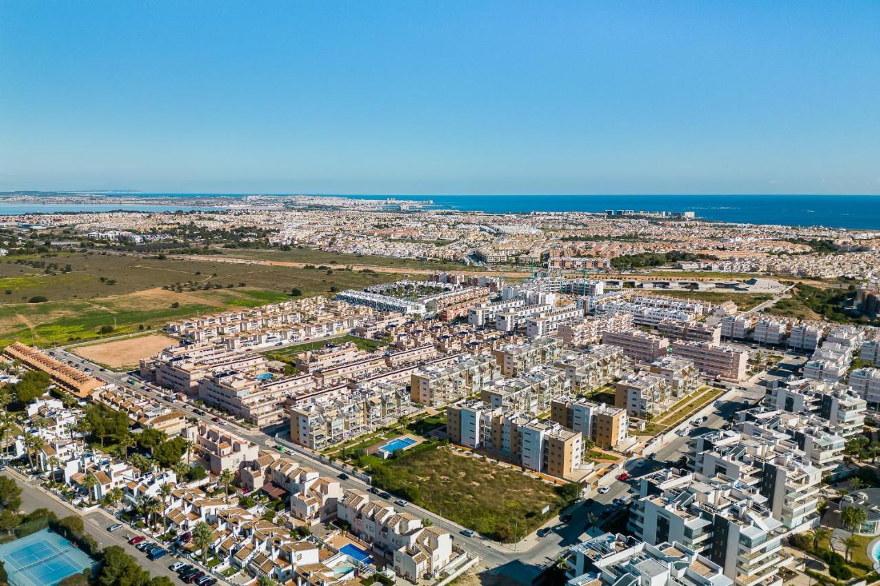 Bungalow La Zenia Cerca De La Playa Oriola  Exterior foto