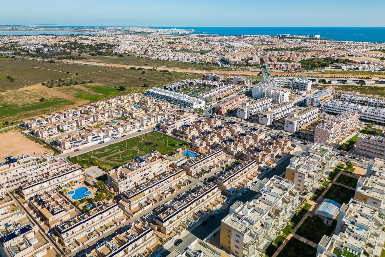 Bungalow La Zenia Cerca De La Playa Oriola  Exterior foto