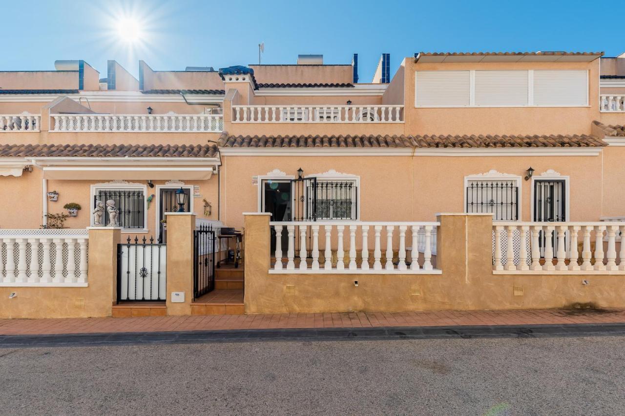 Bungalow La Zenia Cerca De La Playa Oriola  Exterior foto